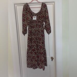 Anna Cate NWT sz medium